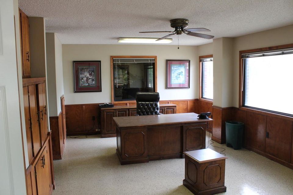 310 Idlewild Rd, Columbus, MS 39702